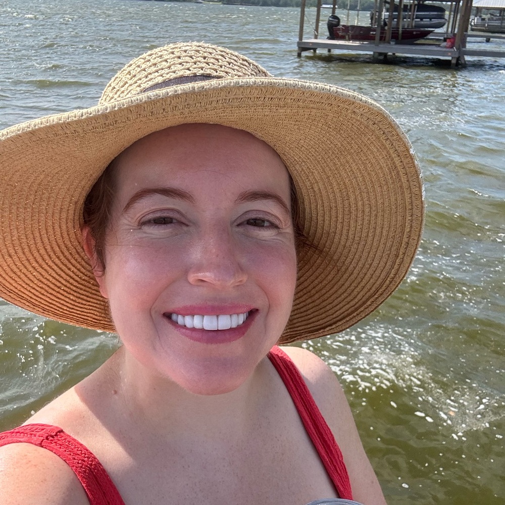 Meet your Posher, Madison